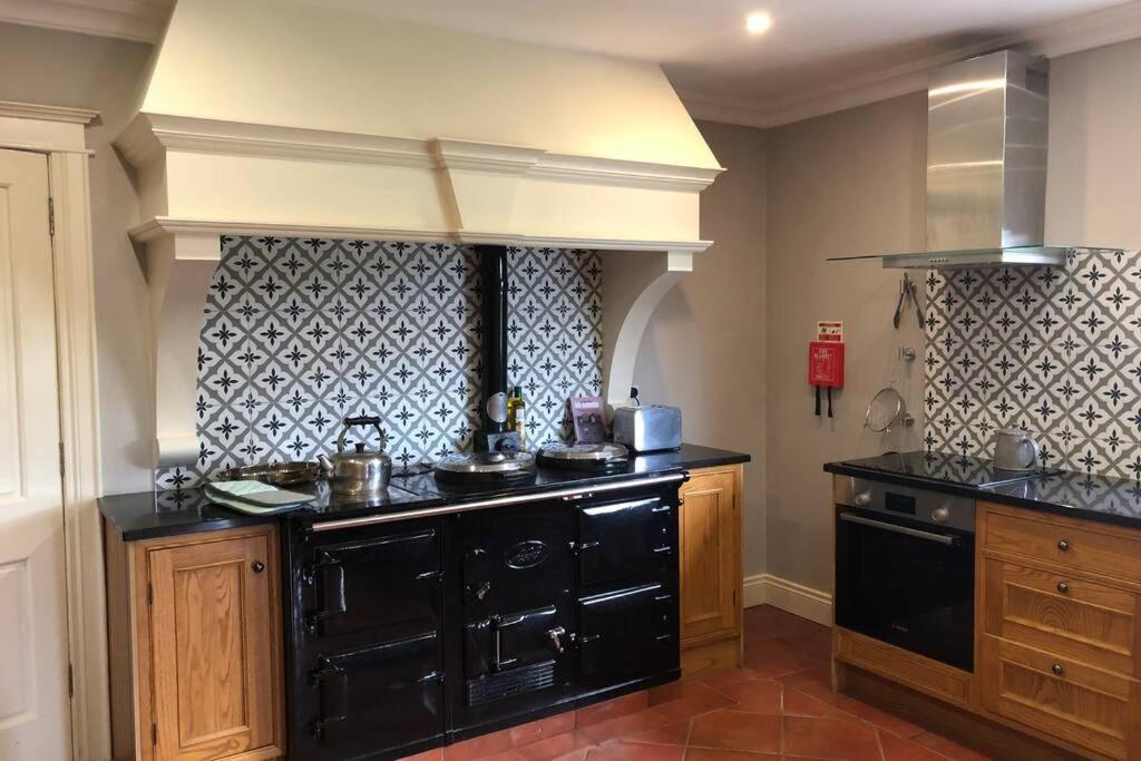 Ballyheifer House - A Beautiful 5 Bedroom Home. Magherafelt Buitenkant foto